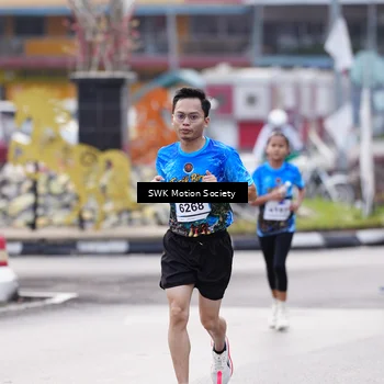 Runner Photo 7605769
