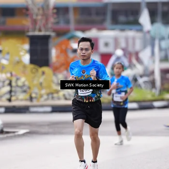 Runner Photo 7605770