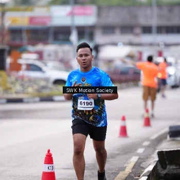Runner Photo 7605774