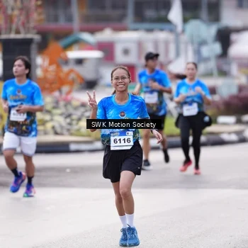 Runner Photo 7605781