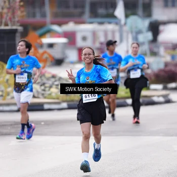 Runner Photo 7605782