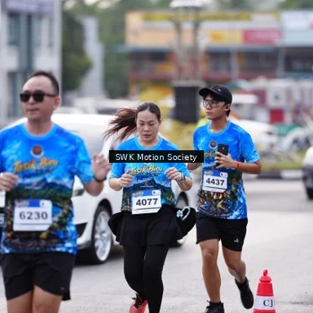 Runner Photo 7605796