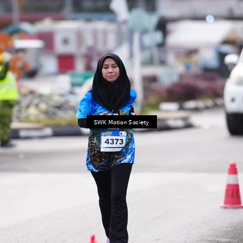 Runner Photo 7605801