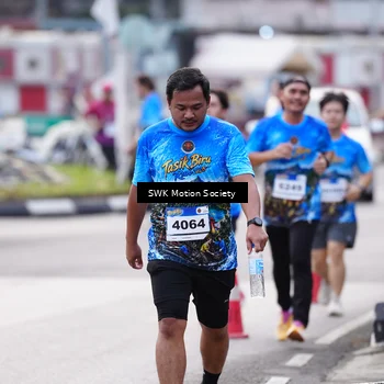 Runner Photo 7605816