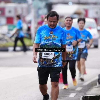 Runner Photo 7605820