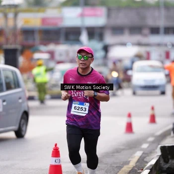 Runner Photo 7605826