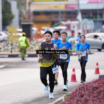 Runner Photo 7605831
