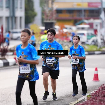Runner Photo 7605837