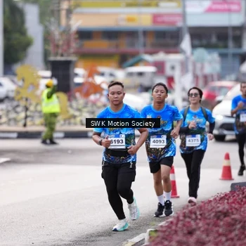 Runner Photo 7605838