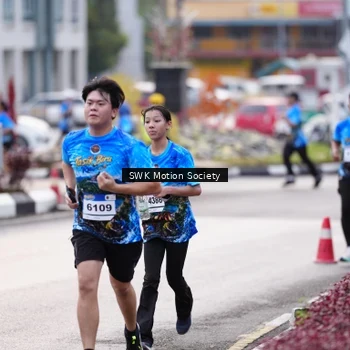 Runner Photo 7605839