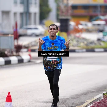 Runner Photo 7605853