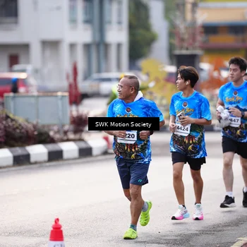 Runner Photo 7605878