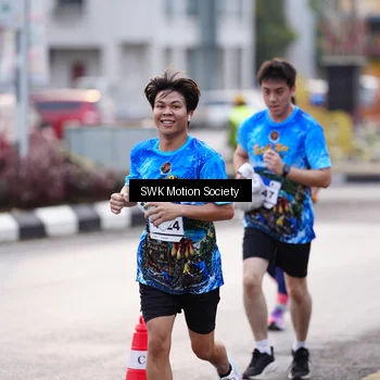 Runner Photo 7605895
