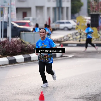 Runner Photo 7605932