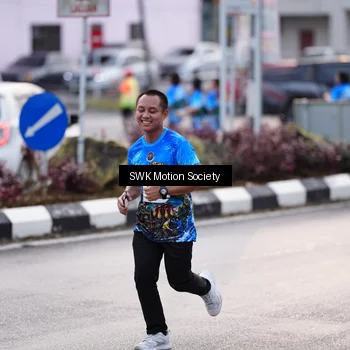 Runner Photo 7605934