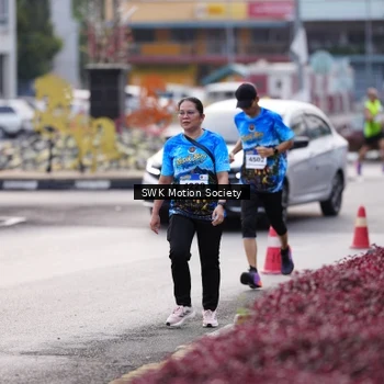 Runner Photo 7605946