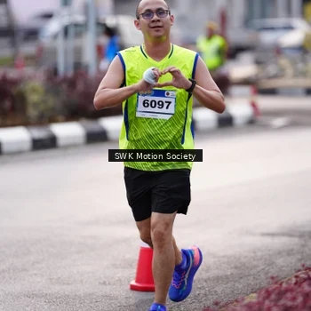 Runner Photo 7605970