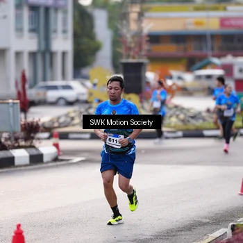 Runner Photo 7605971
