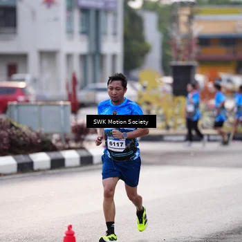 Runner Photo 7605972