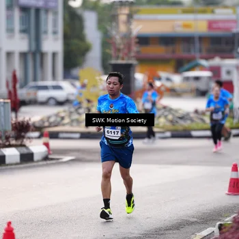 Runner Photo 7605977