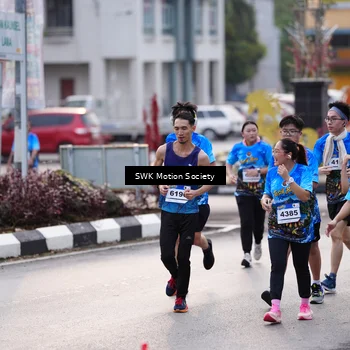 Runner Photo 7605985