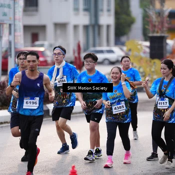 Runner Photo 7605986