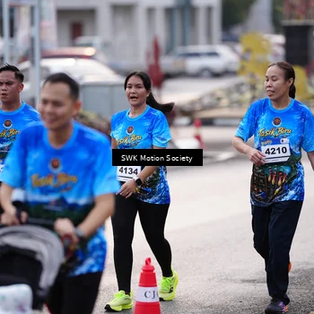 Runner Photo 7606002