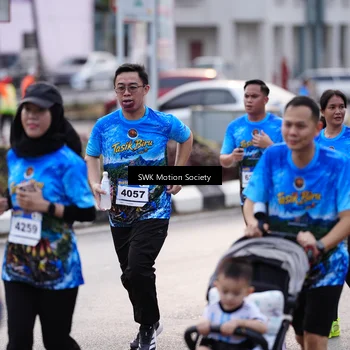 Runner Photo 7606003