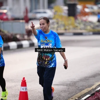 Runner Photo 7606007