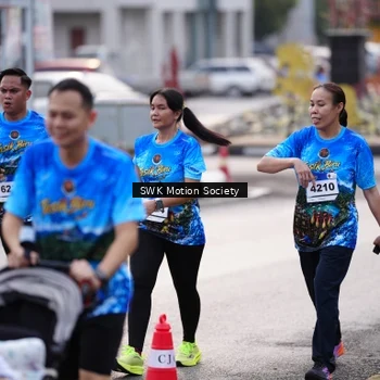 Runner Photo 7606009