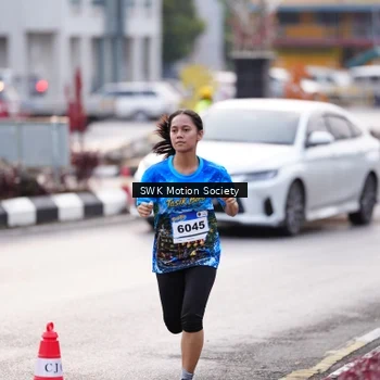 Runner Photo 7606019