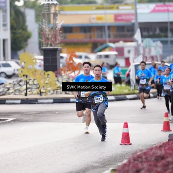 Runner Photo 7606031