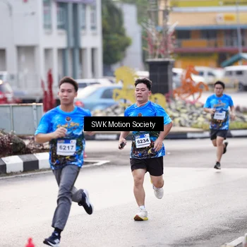 Runner Photo 7606036