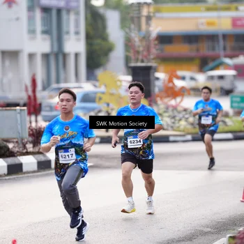 Runner Photo 7606040