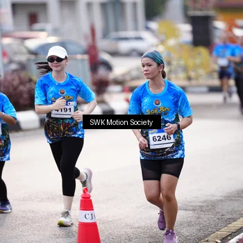 Runner Photo 7606047