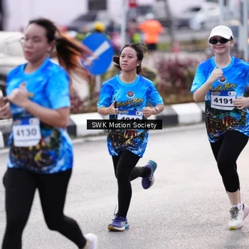 Runner Photo 7606050