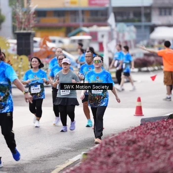 Runner Photo 7606064
