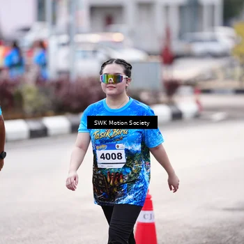 Runner Photo 7606079