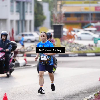 Runner Photo 7606088