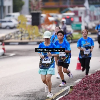 Runner Photo 7606091