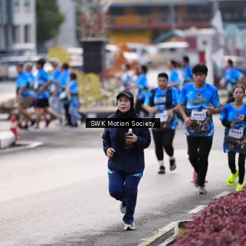 Runner Photo 7606101