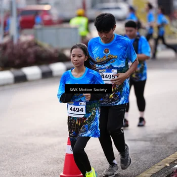 Runner Photo 7606111