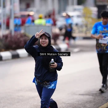 Runner Photo 7606112