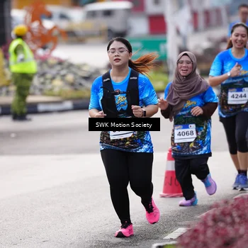 Runner Photo 7606123