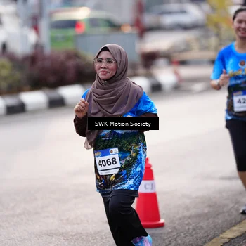 Runner Photo 7606132
