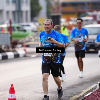 Runner Photo 7606139