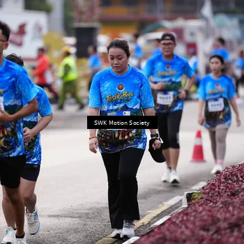 Runner Photo 7606151