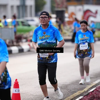Runner Photo 7606152