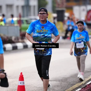 Runner Photo 7606156