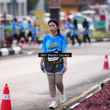 Runner Photo 7606158